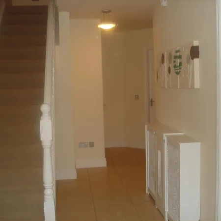 33 Ardmullen Townhouse X Davitt's & Restaurant