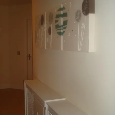 33 Ardmullen Townhouse X Davitt's & Restaurant * Kenmare