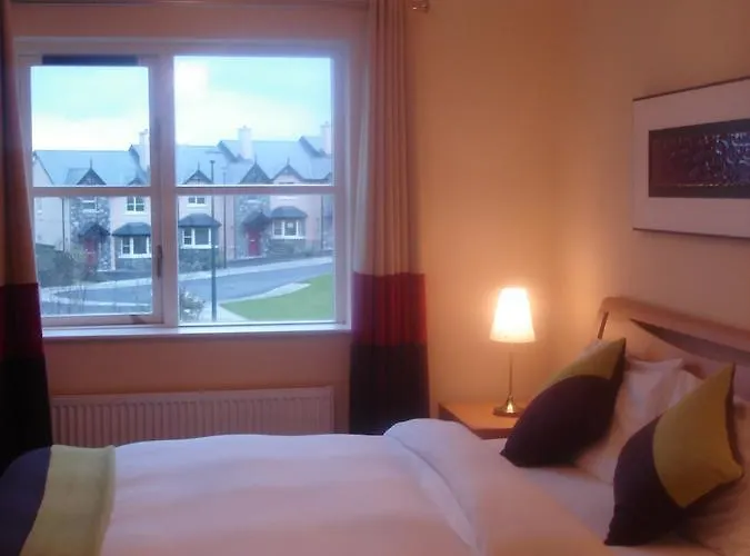 33 Ardmullen Townhouse X Davitt's & Restaurant Dom wakacyjny *